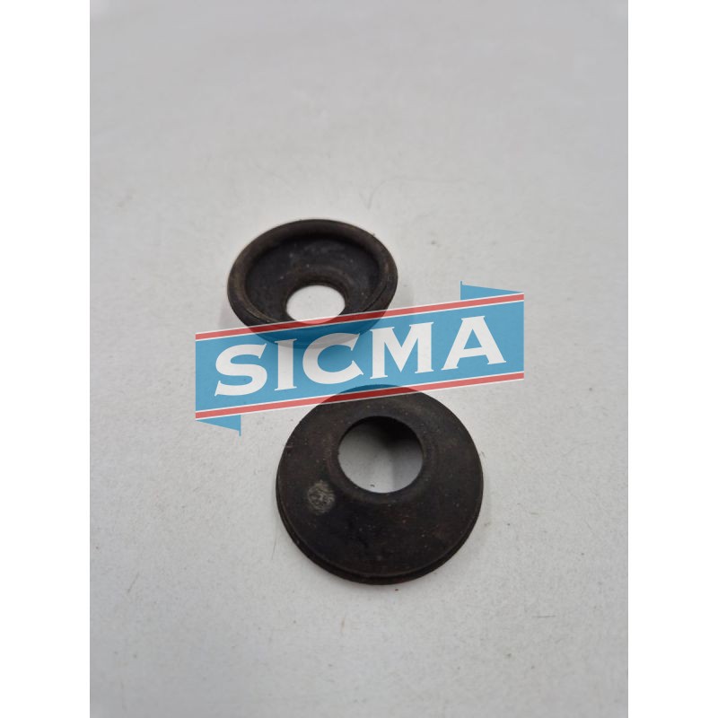 Cache poussière sur rotule de direction - sicma-pieces-auto.com 